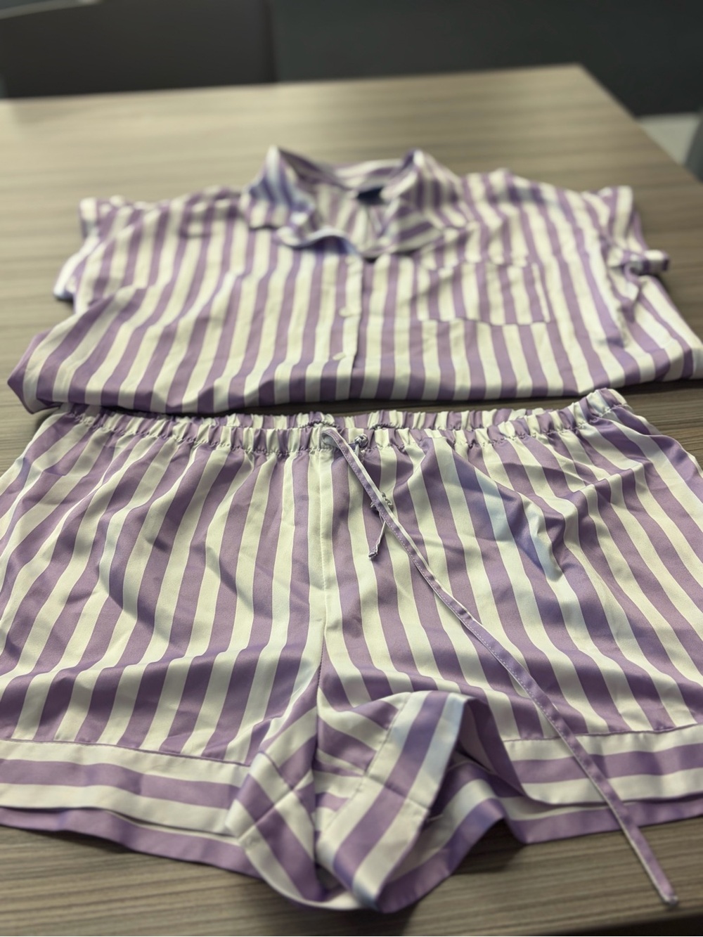 Apt. 9 Lavender and White Striped sateen like Pajama Set -size L